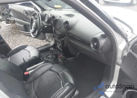 2016 Mini Countryman Cooper S z USA, uszkodzony, nr VIN WMWZC5C57GWU03531